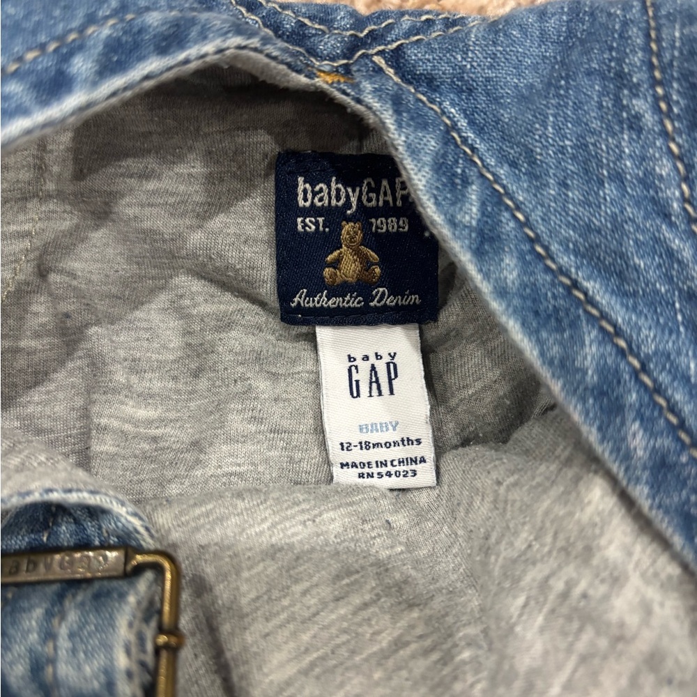 GAP 12-18 month bundle - Picture 8 of 12